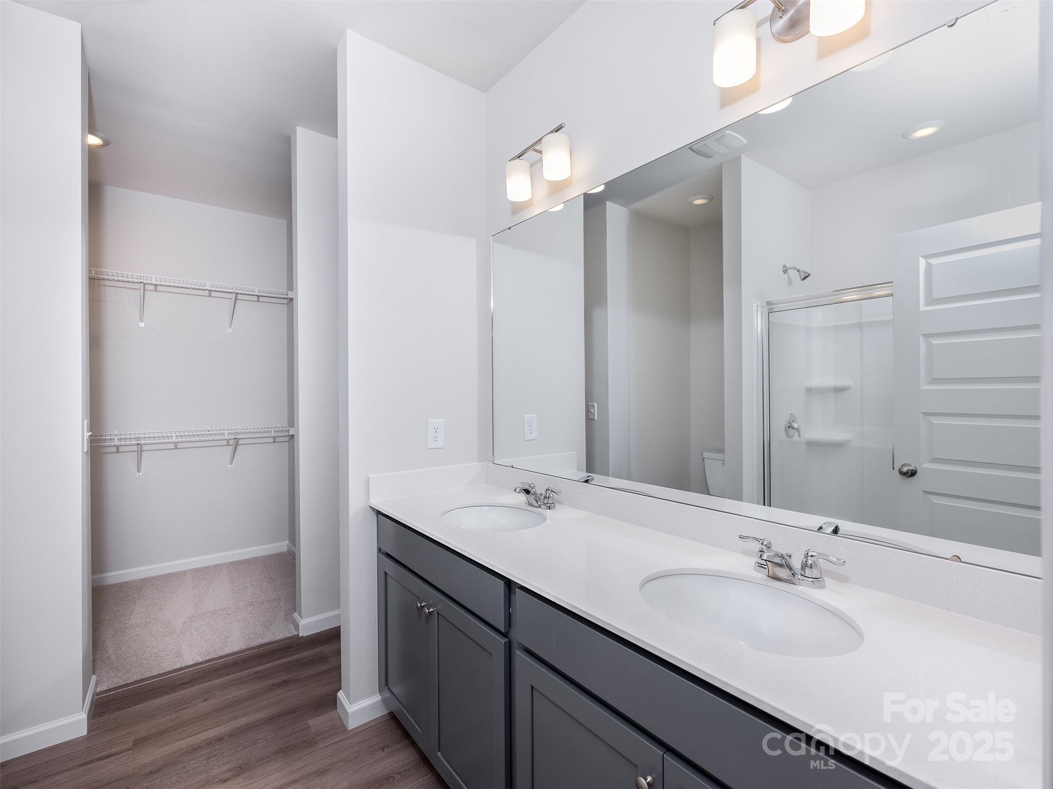 Ruby Dixon Crossing - Residential