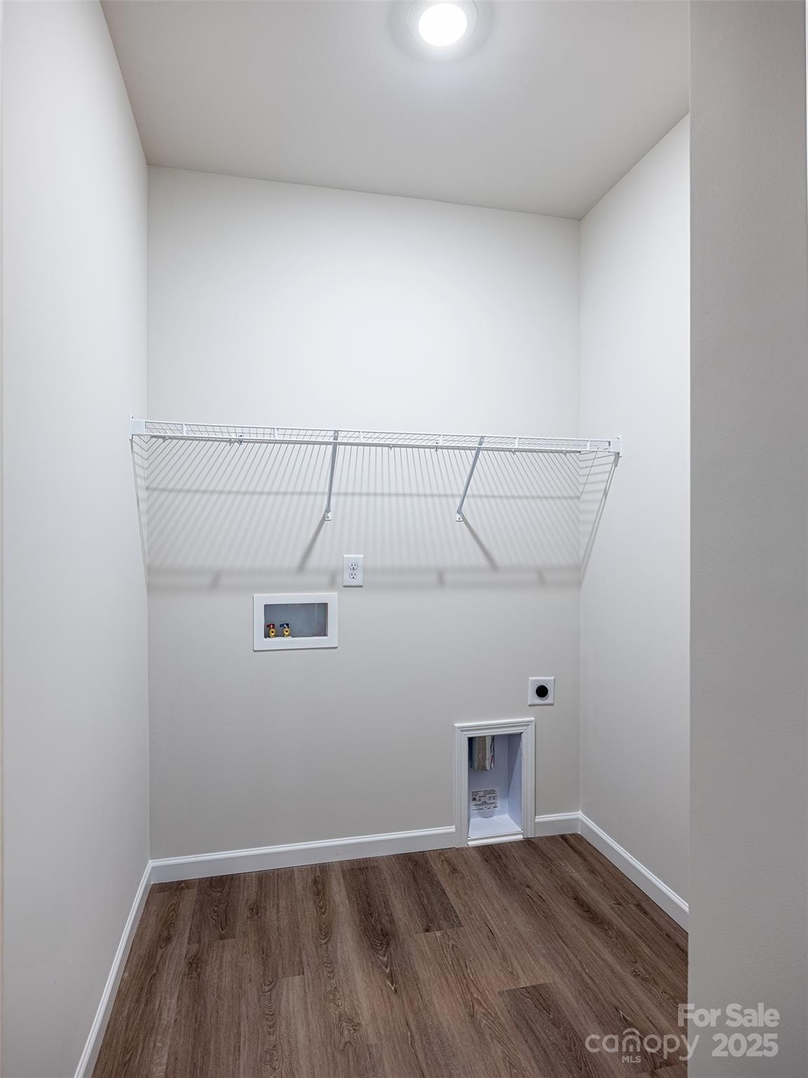 Ruby Dixon Crossing - Residential