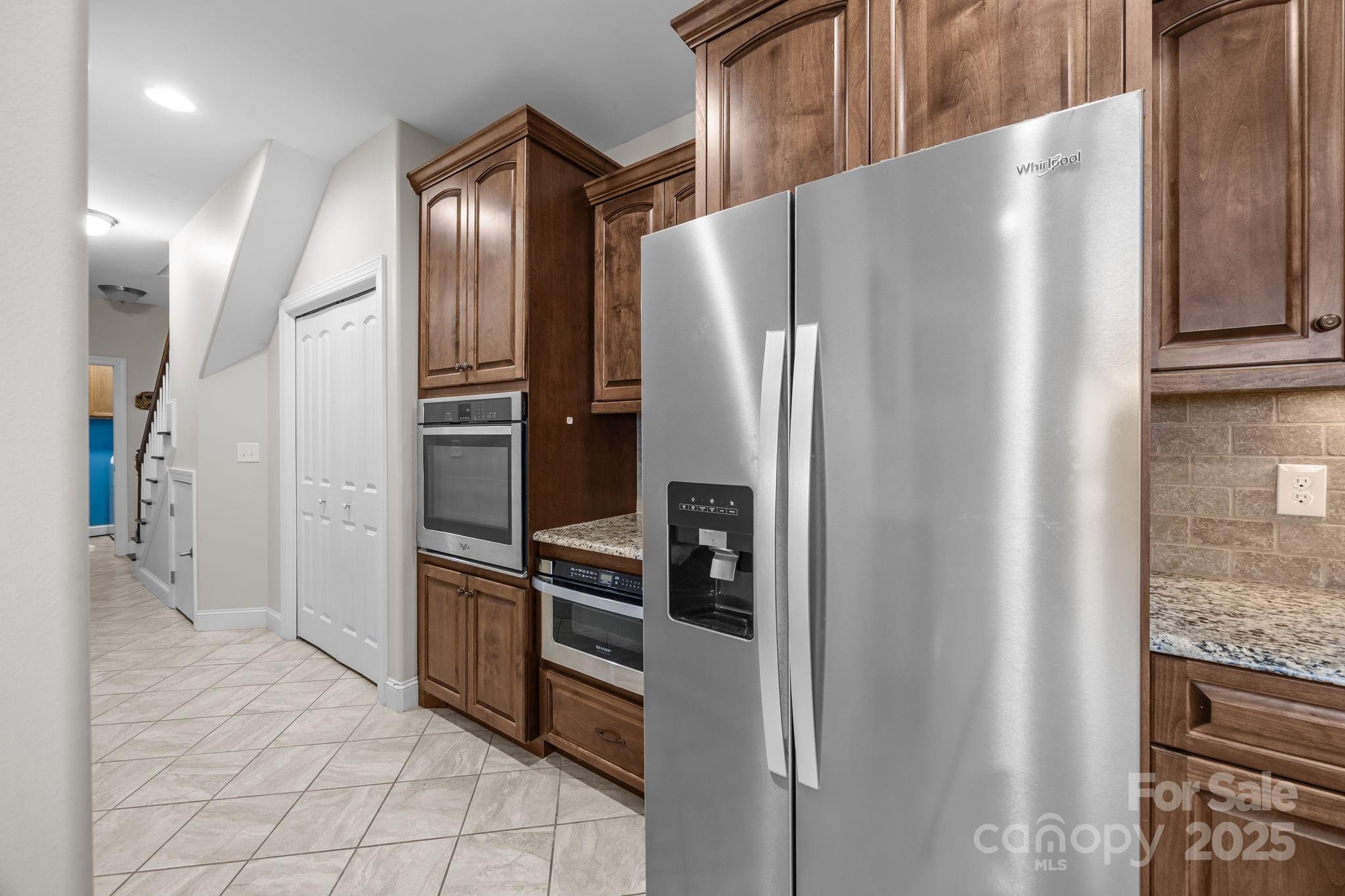 3 Cherry Way - Residential