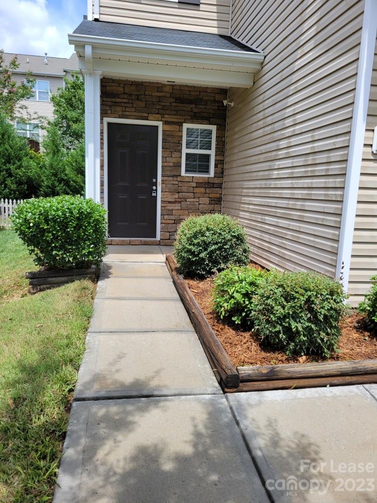 Mallard Lake - Residential Lease