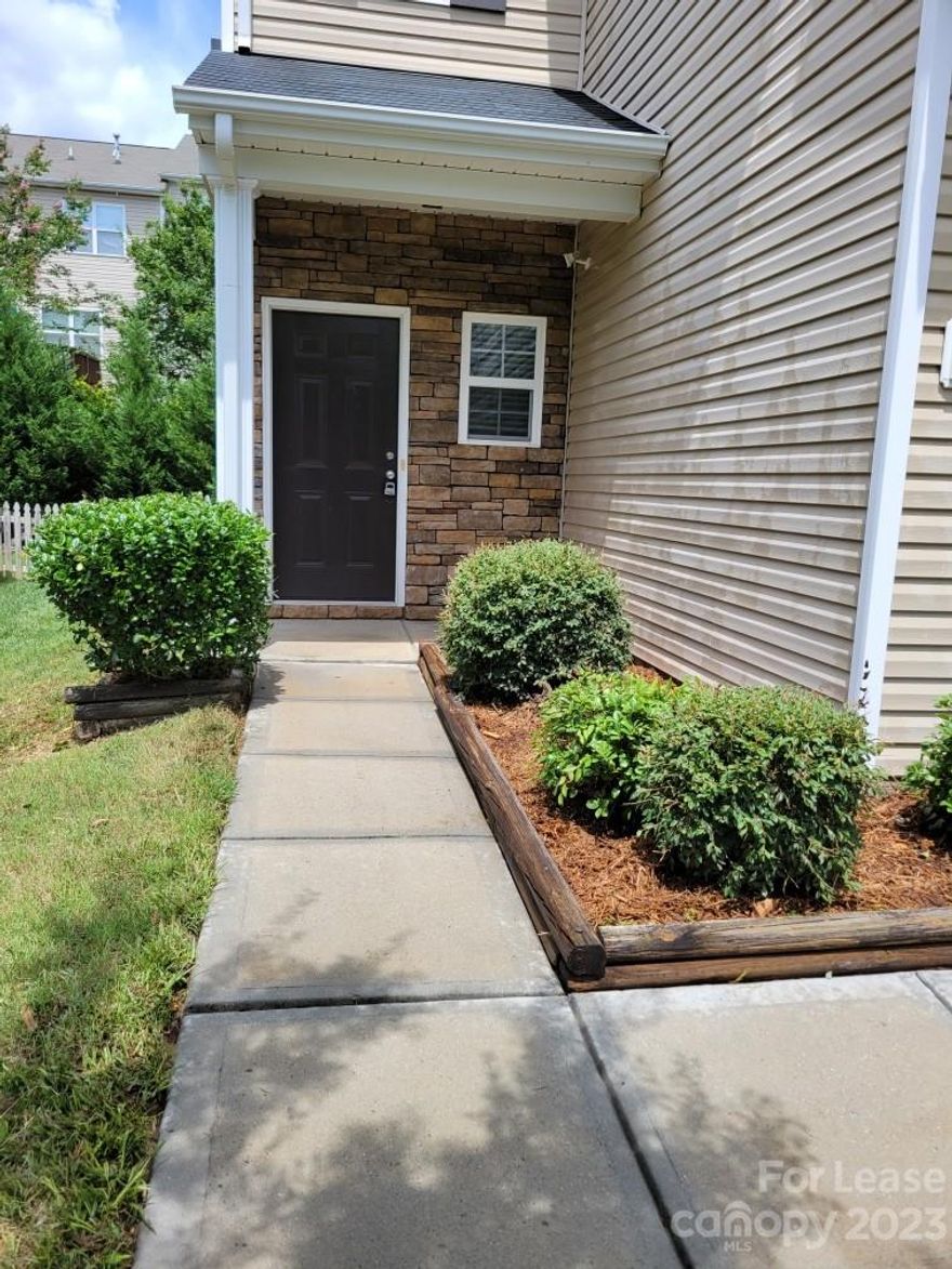 Freshly painted (touchups), new carpeting, 3BR+loft/2.5BA, two story home, kitchen with all appliances-new microwave, new refrigerator, and 2c-gar. Located in the popular Mallard Lake subdivision, walking distance to communal swimming pool, playground, Stoney Creek Elementary and within minutes of I-485/I-85, UNCC, and Concord Mills.