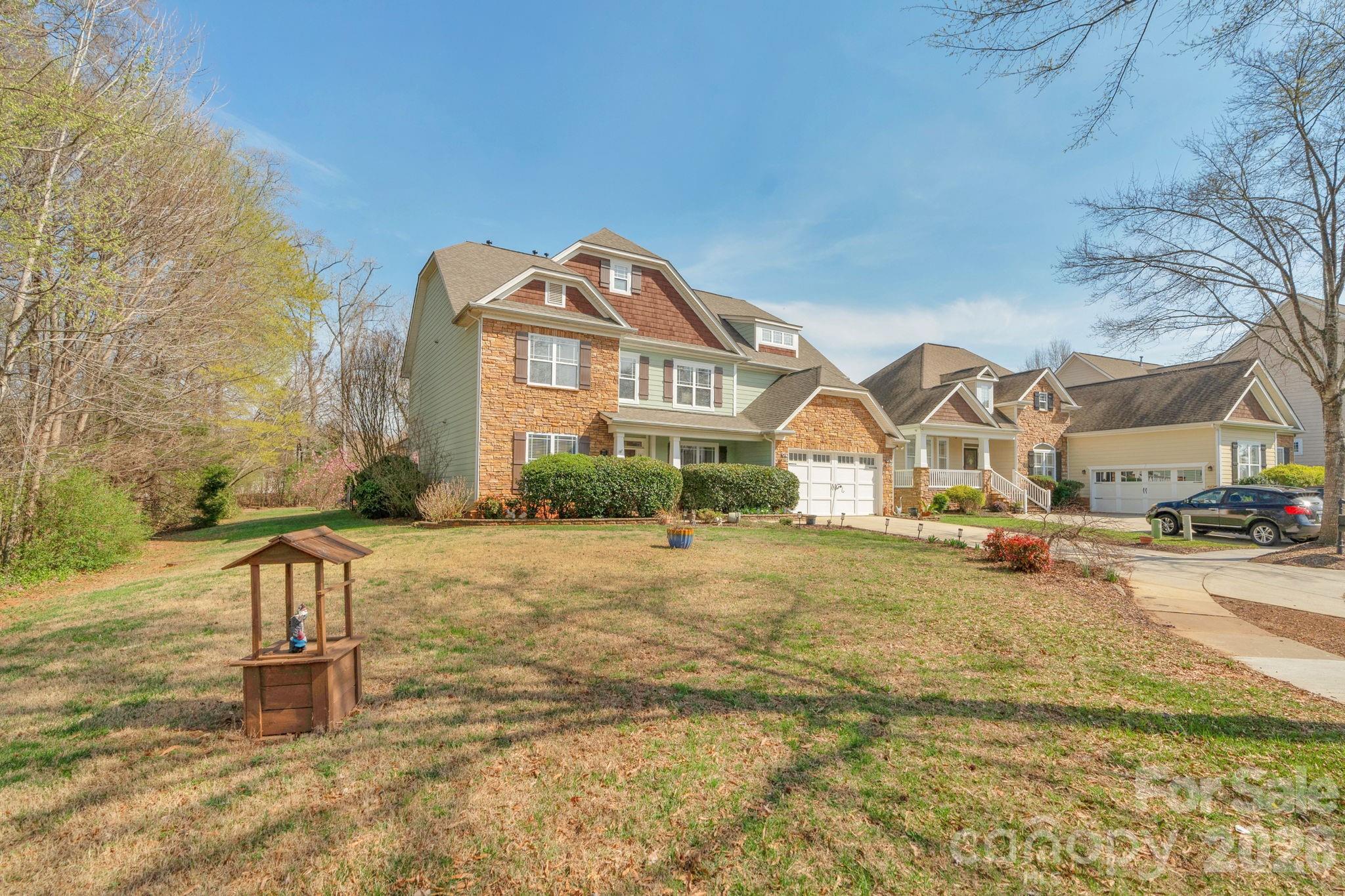 1604 Belmont Stakes Avenue