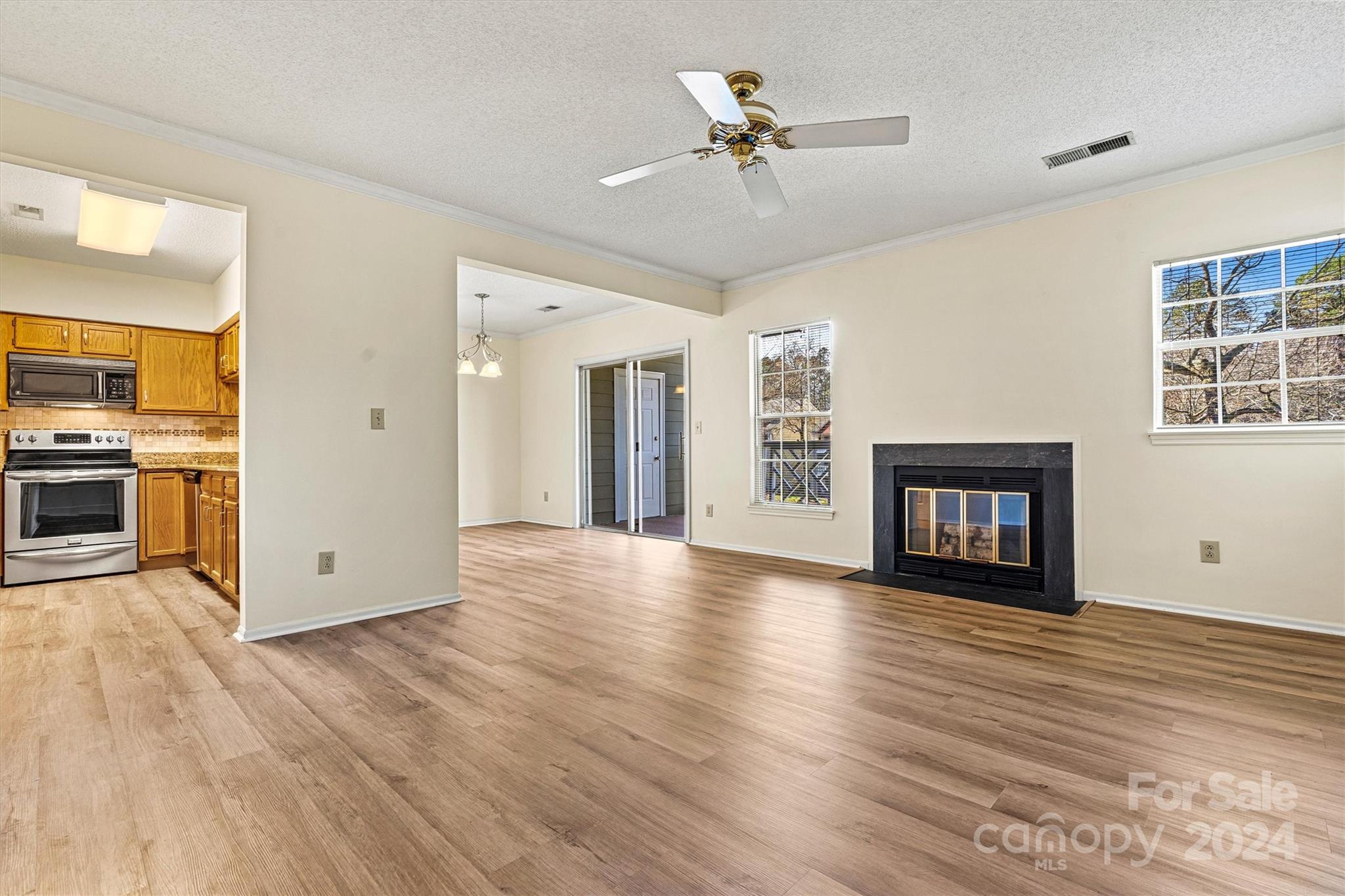 20105 Henderson Road J
