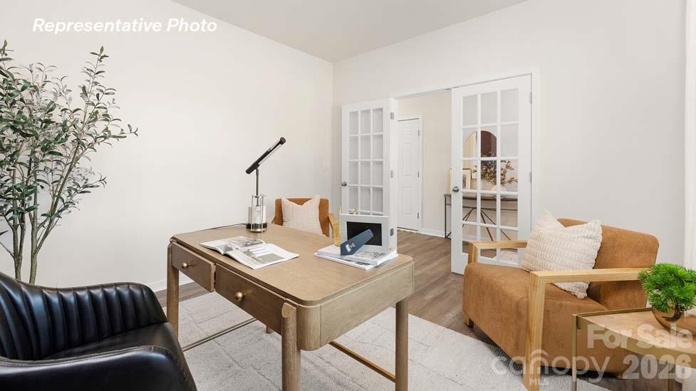 The Hamptons at Hickory - Residential