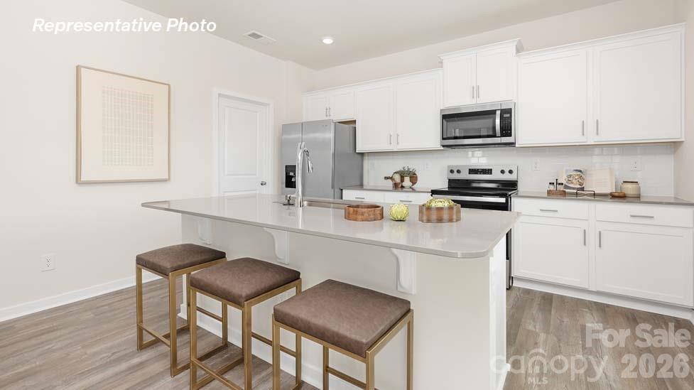 The Hamptons at Hickory - Residential