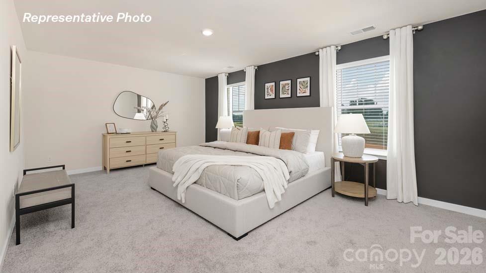 The Hamptons at Hickory - Residential