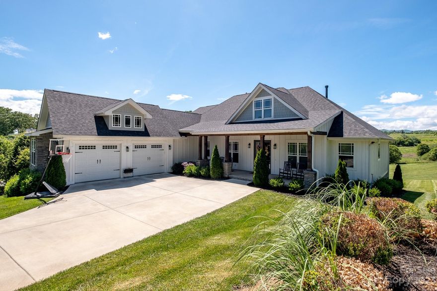 This stunning home located in the desirable Hollabrook Farm is one of a kind. This rare five bedroom home sits on a finished basement and is situated on one of the largest lots in the neighborhood with incredible mountain views. This meticulously maintained home has everything you could hope for: an open floorpan; gas fireplaces in the living room and on the screened porch; a large mudroom and laundry room; a finished basement with a wet bar; and an additional bedroom and bathroom on the upper level over the garage. In the primary suite you will find additional upgraded features like a broad bay window, heated towel bars and a large soaking tub. Extensive storage is available in the basement, which is easily accessible off the large living area. This home is truly one of a kind! Sellers require 60 days to close.