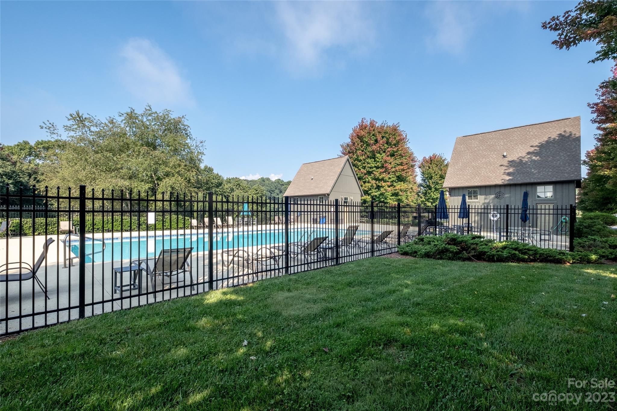 Hollabrook Farm - Residential