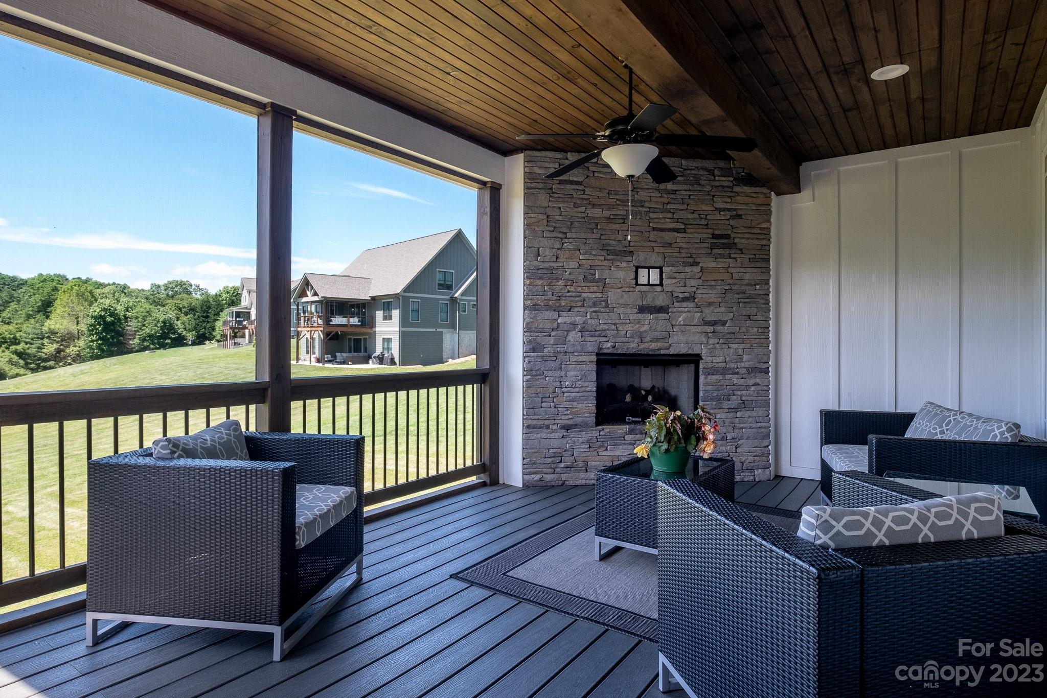 Hollabrook Farm - Residential