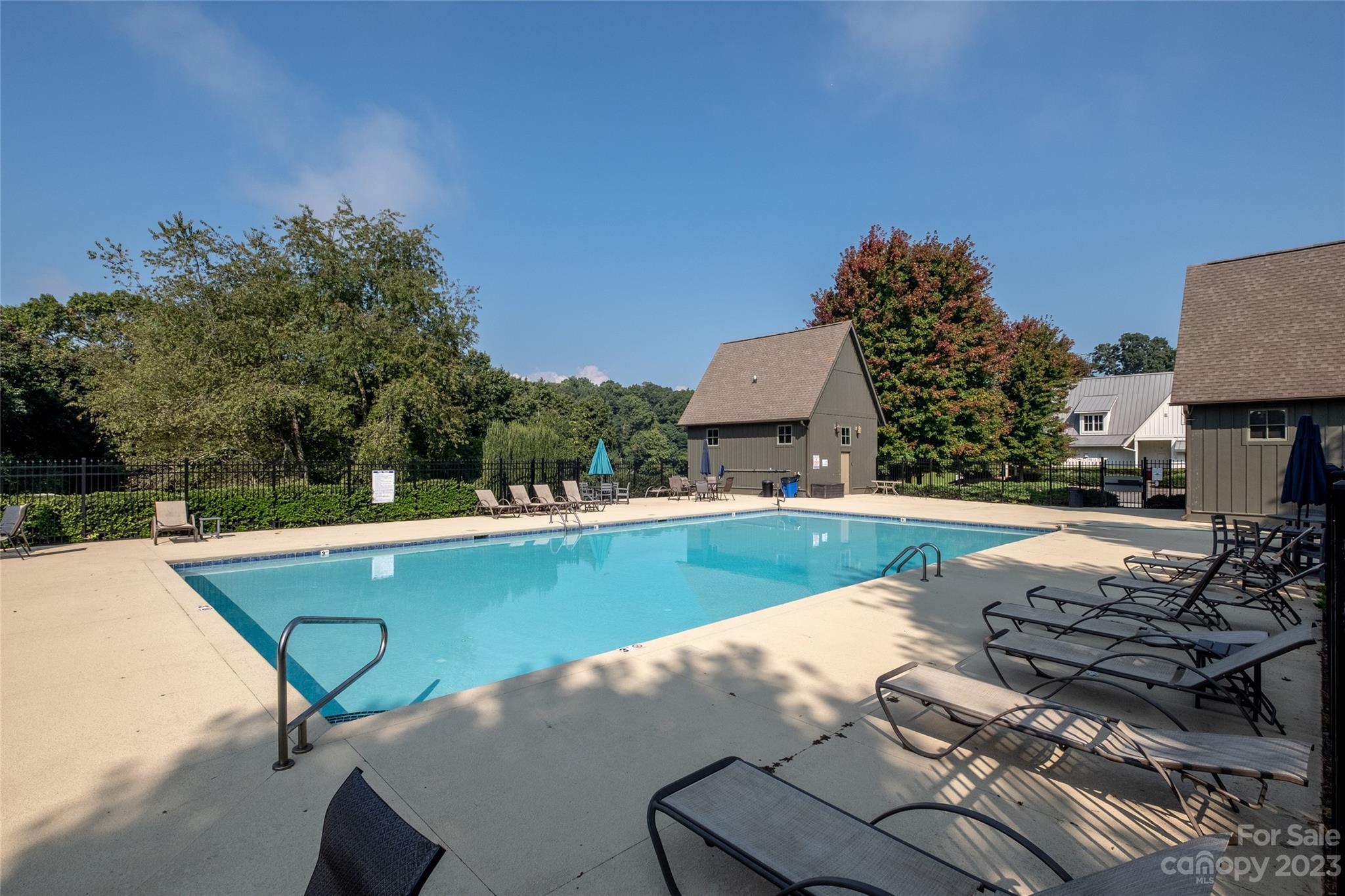 Hollabrook Farm - Residential