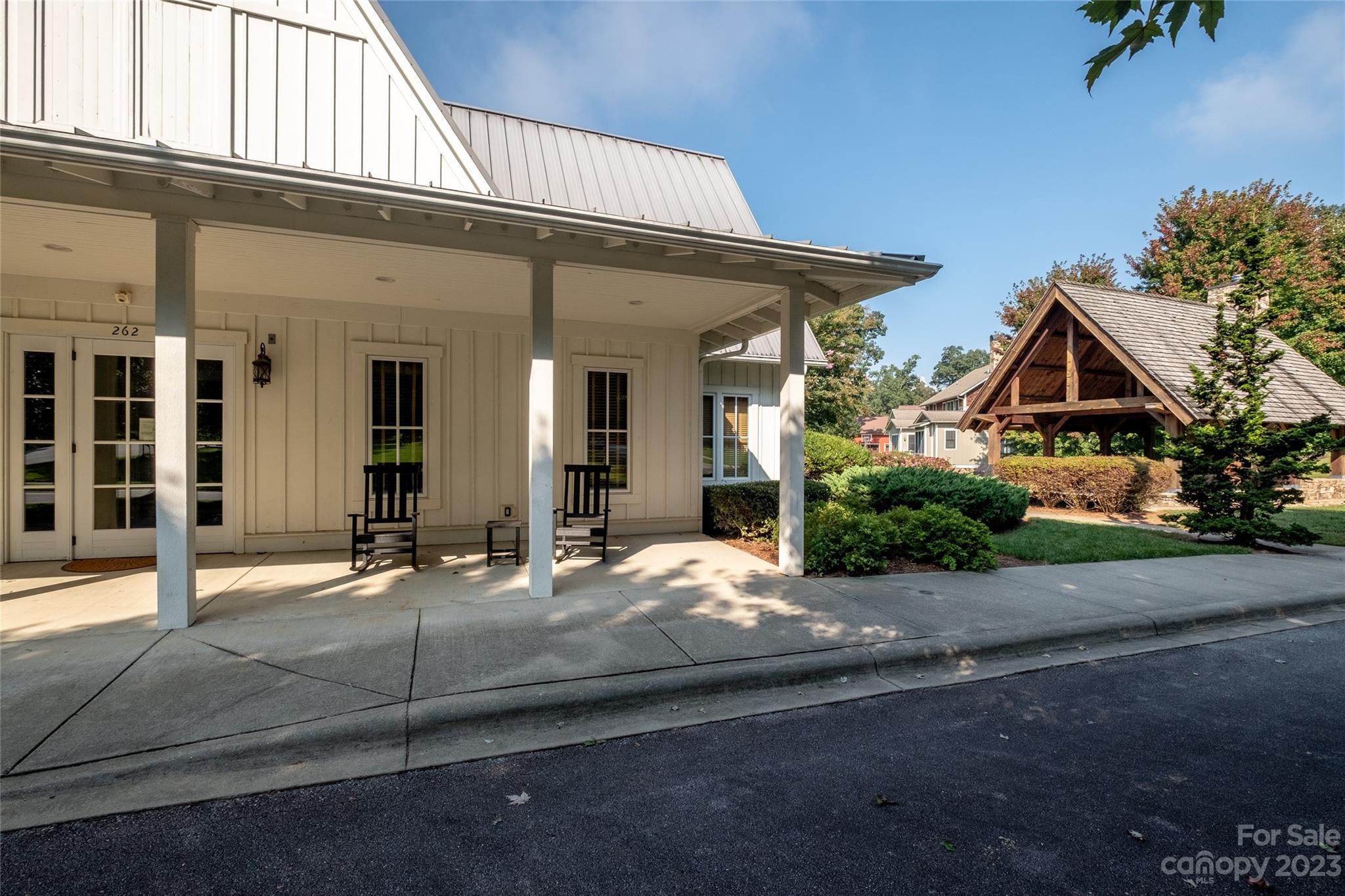 Hollabrook Farm - Residential