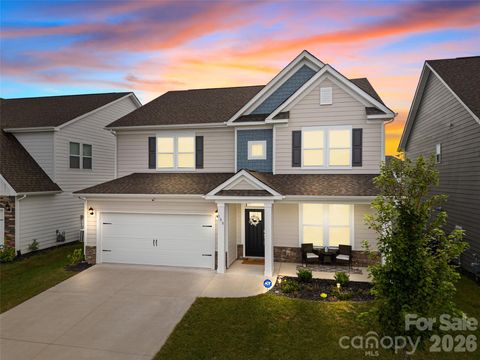 108 Thornberry Road Hendersonville NC 28792