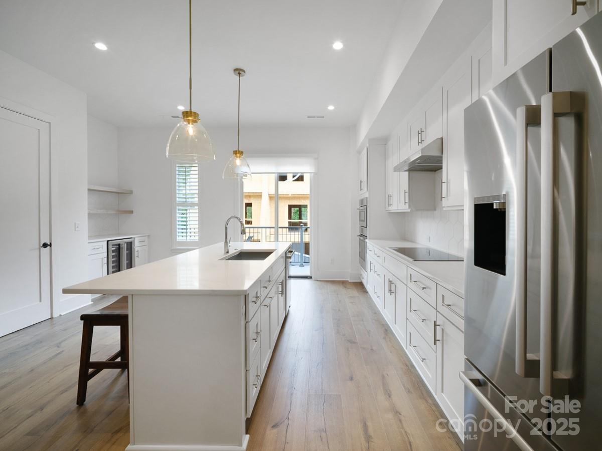 Elizabeth - Residential