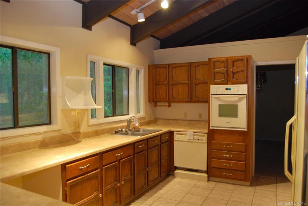 Lake Toxaway Estates - Residential