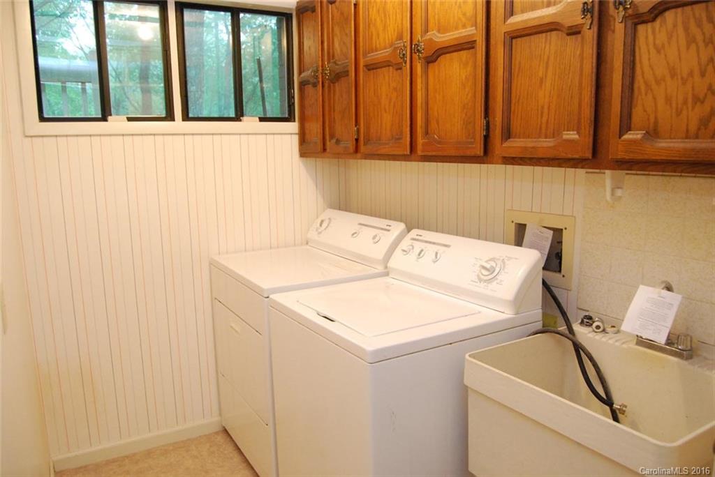 Lake Toxaway Estates - Residential