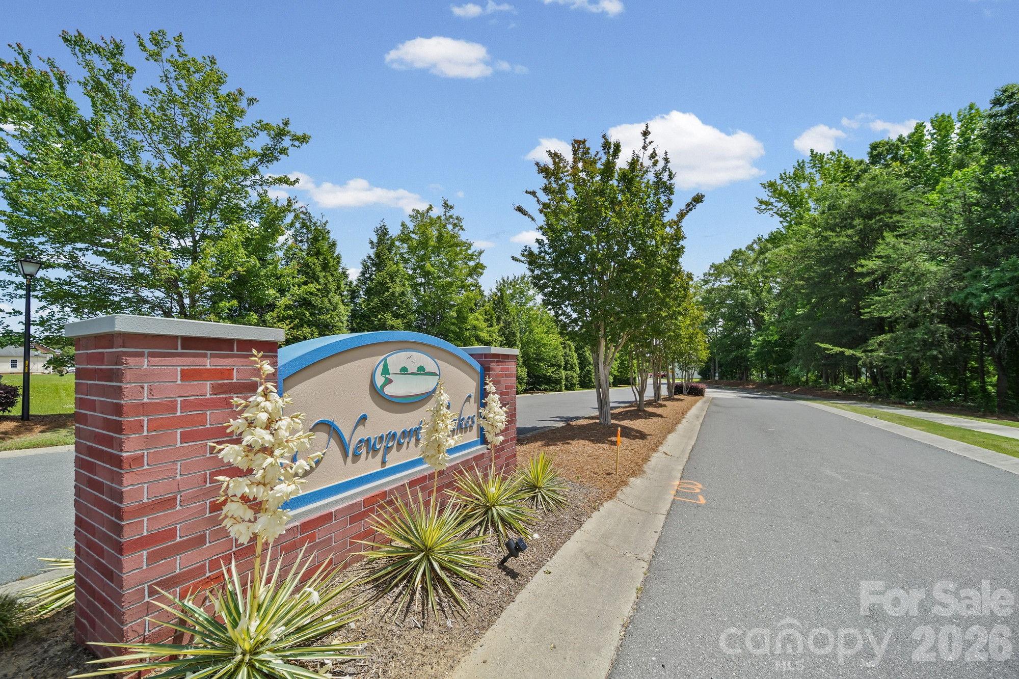 Newport Lakes - Residential