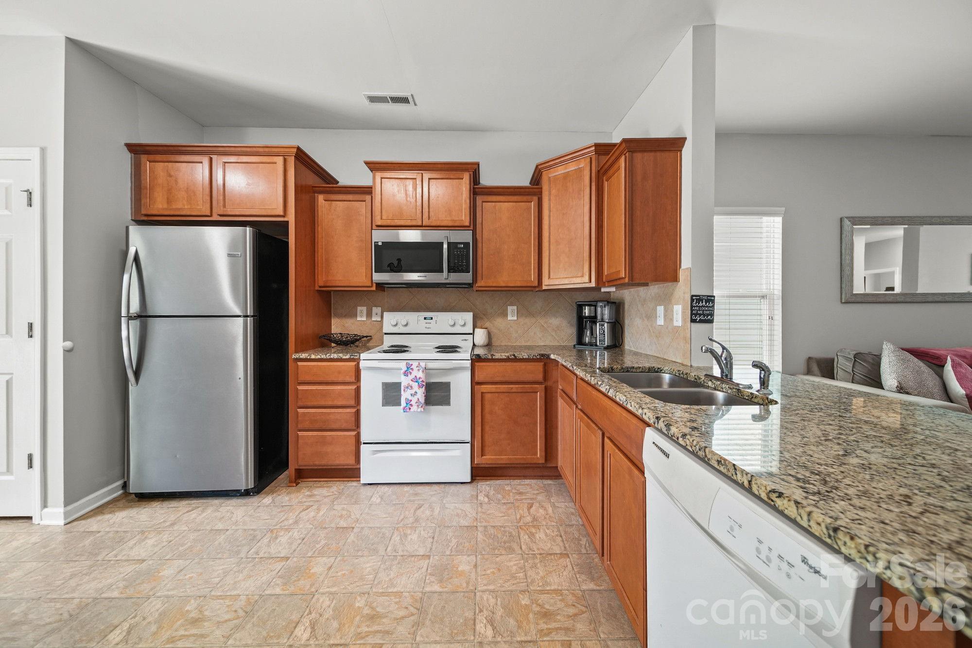 Newport Lakes - Residential