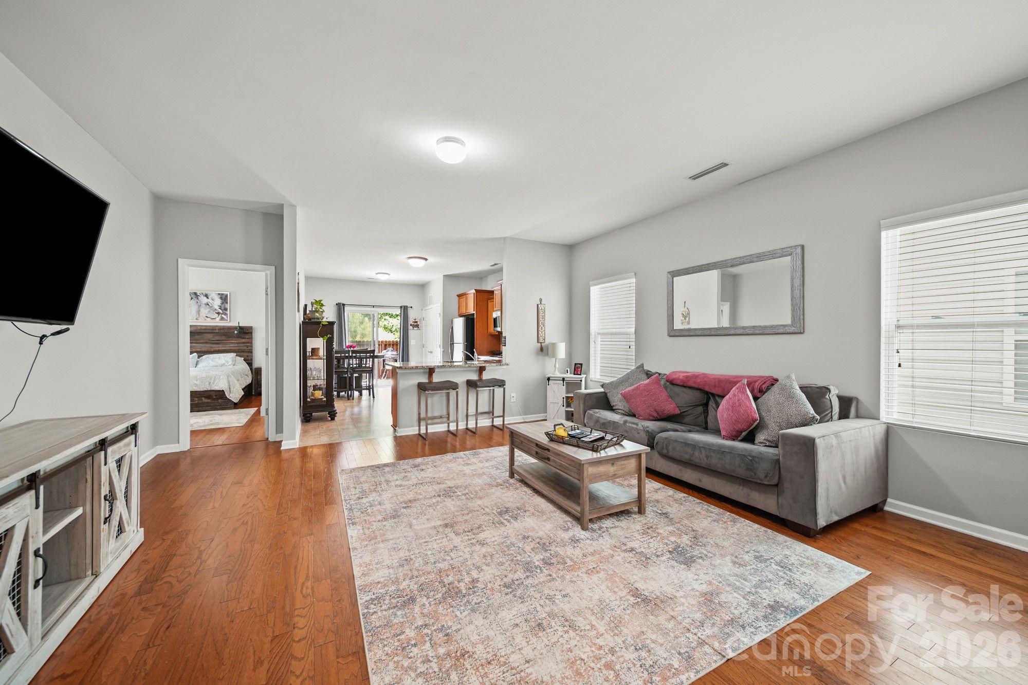 Newport Lakes - Residential