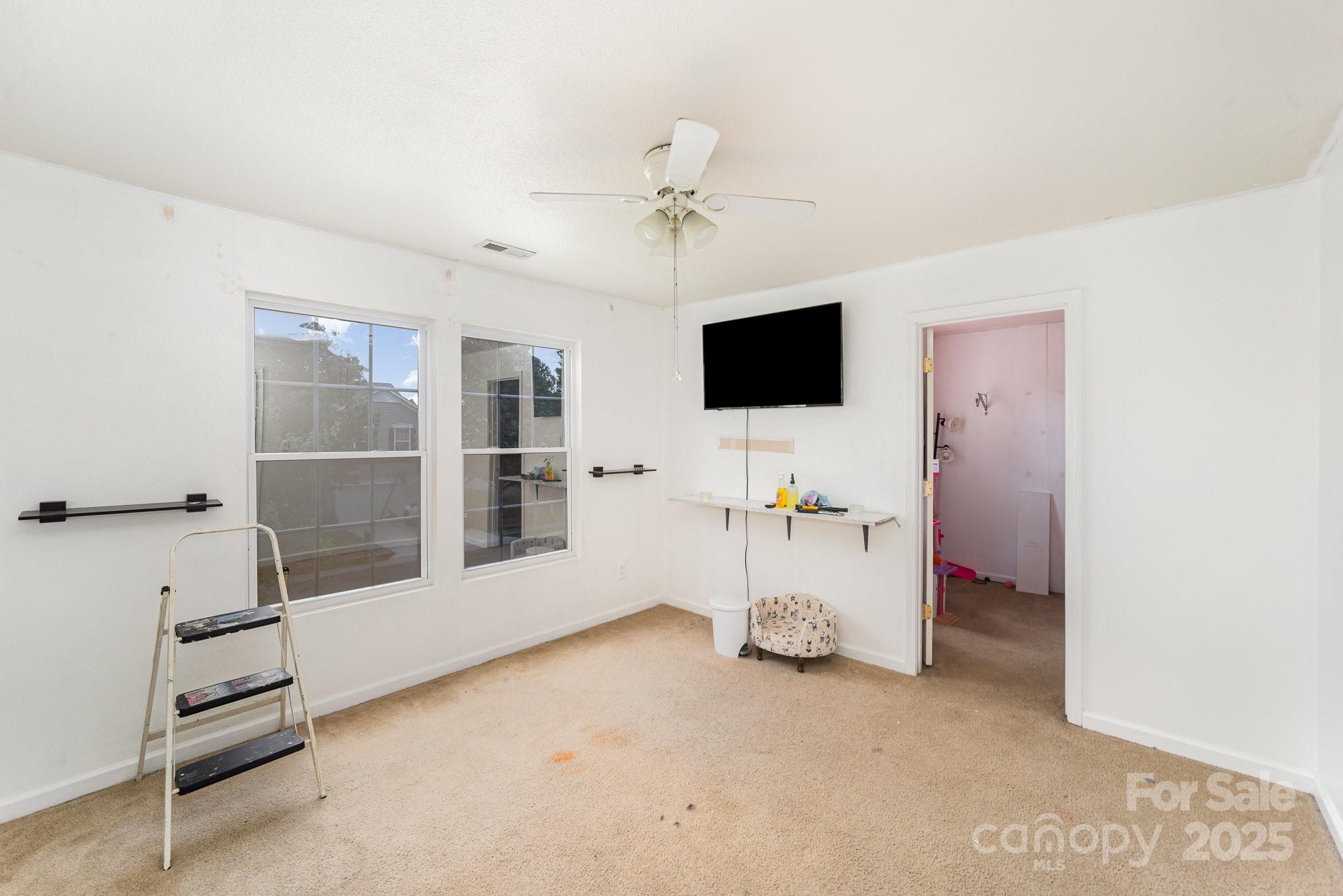 Clover Meadows - Residential