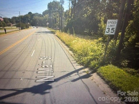 Photo of 512 N Main Street, Lowell, NC 28098 (MLS # 4435611)