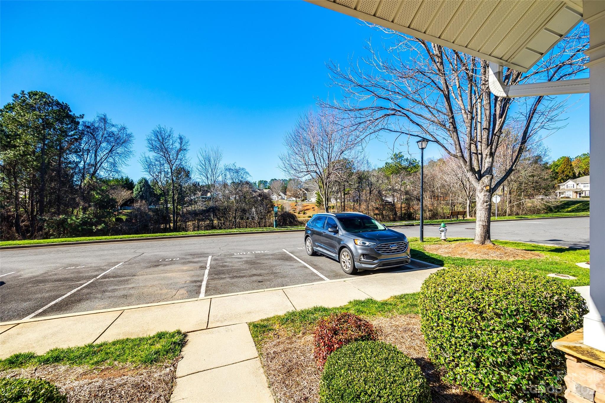 Ridge Pointe - Residential