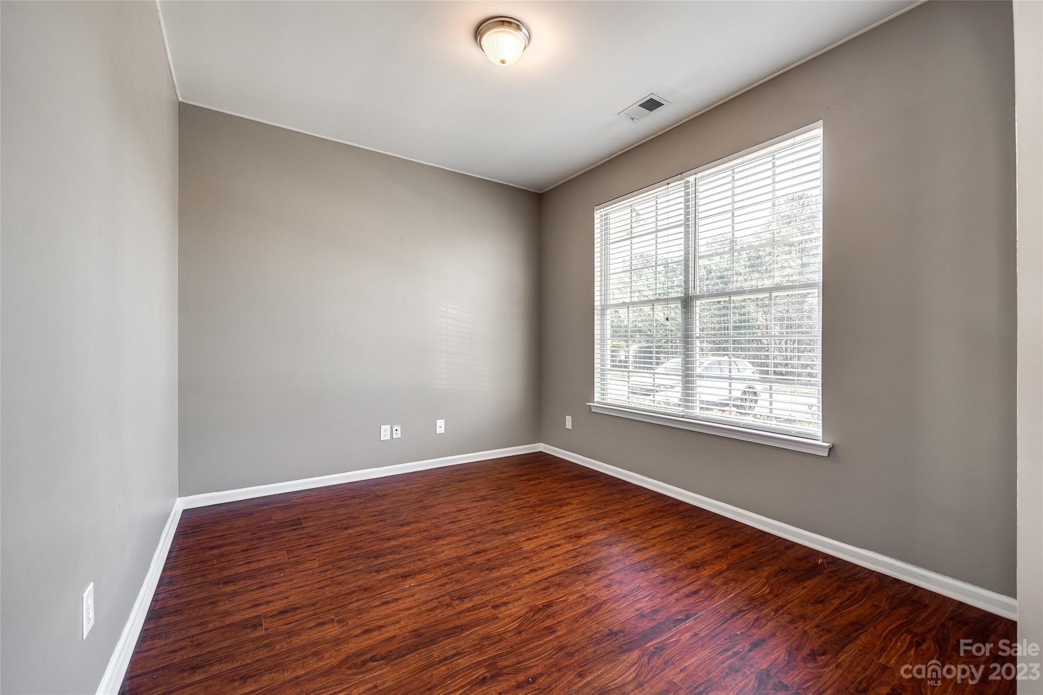 Ridge Pointe - Residential