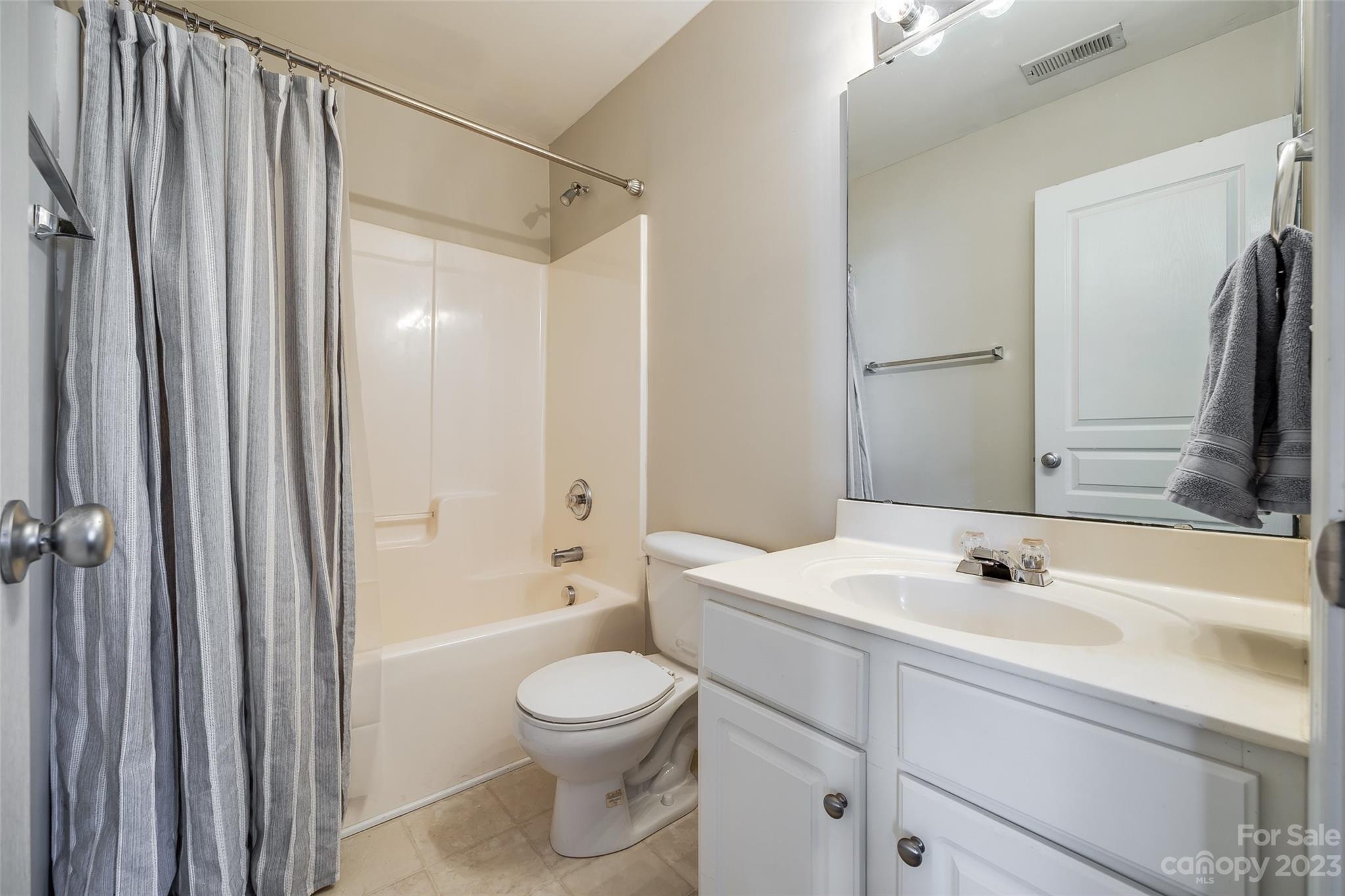 Ridge Pointe - Residential