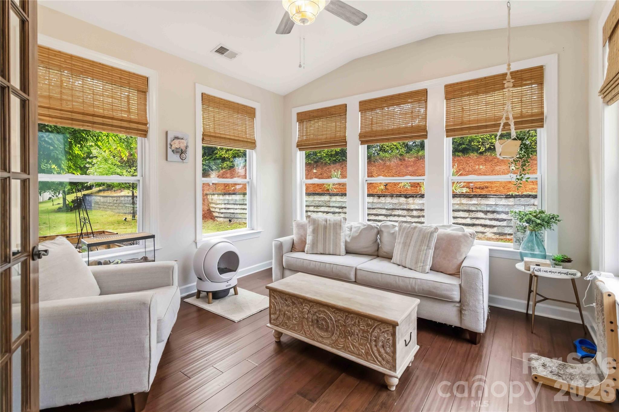 Kings Grove - Residential
