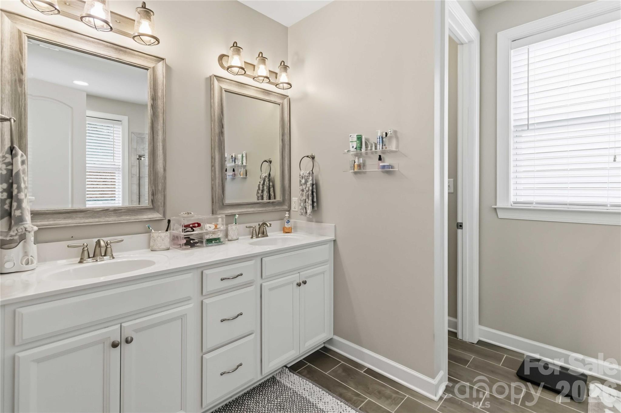 Kings Grove - Residential