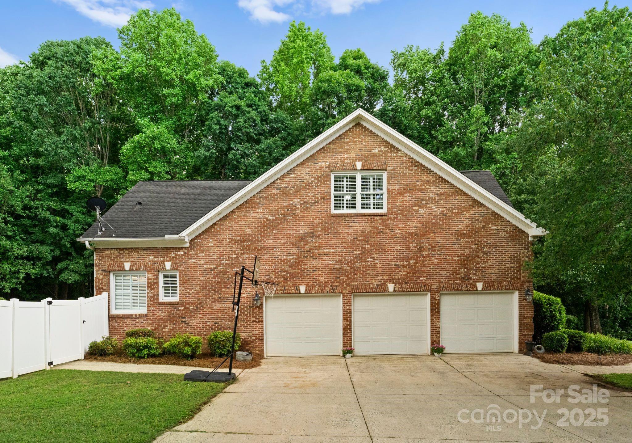 328 Whippoorwill Road