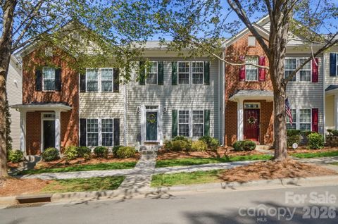 Photo of 13938 Cypress Woods Drive, Huntersville, NC 28078 (MLS # 4362977)