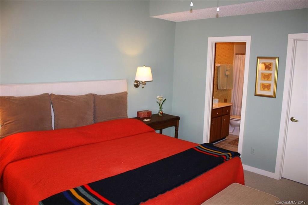 Wolf Laurel - Residential