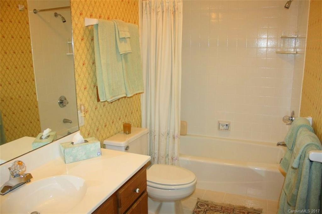 Wolf Laurel - Residential