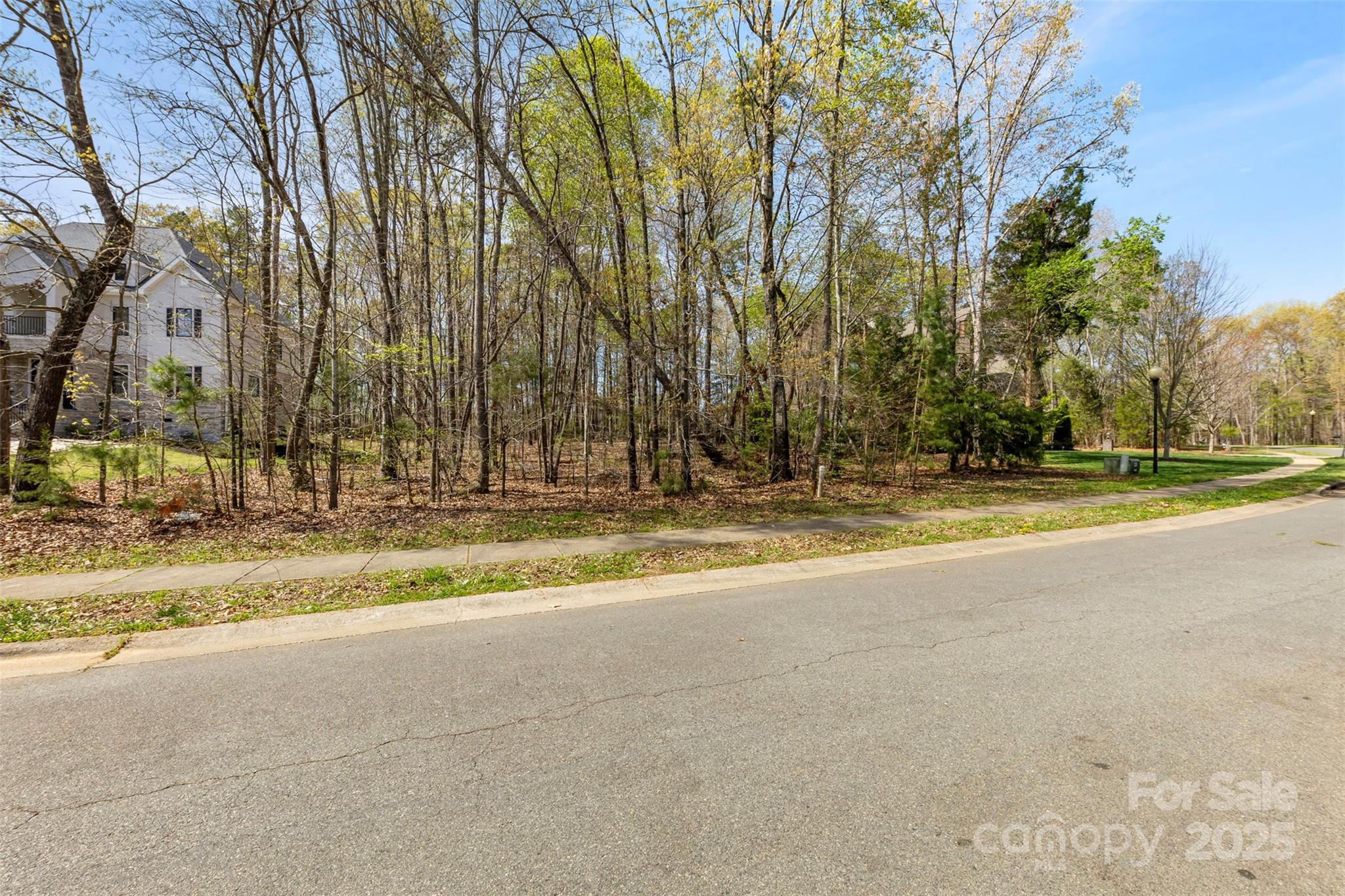 Anniston Grove - Land