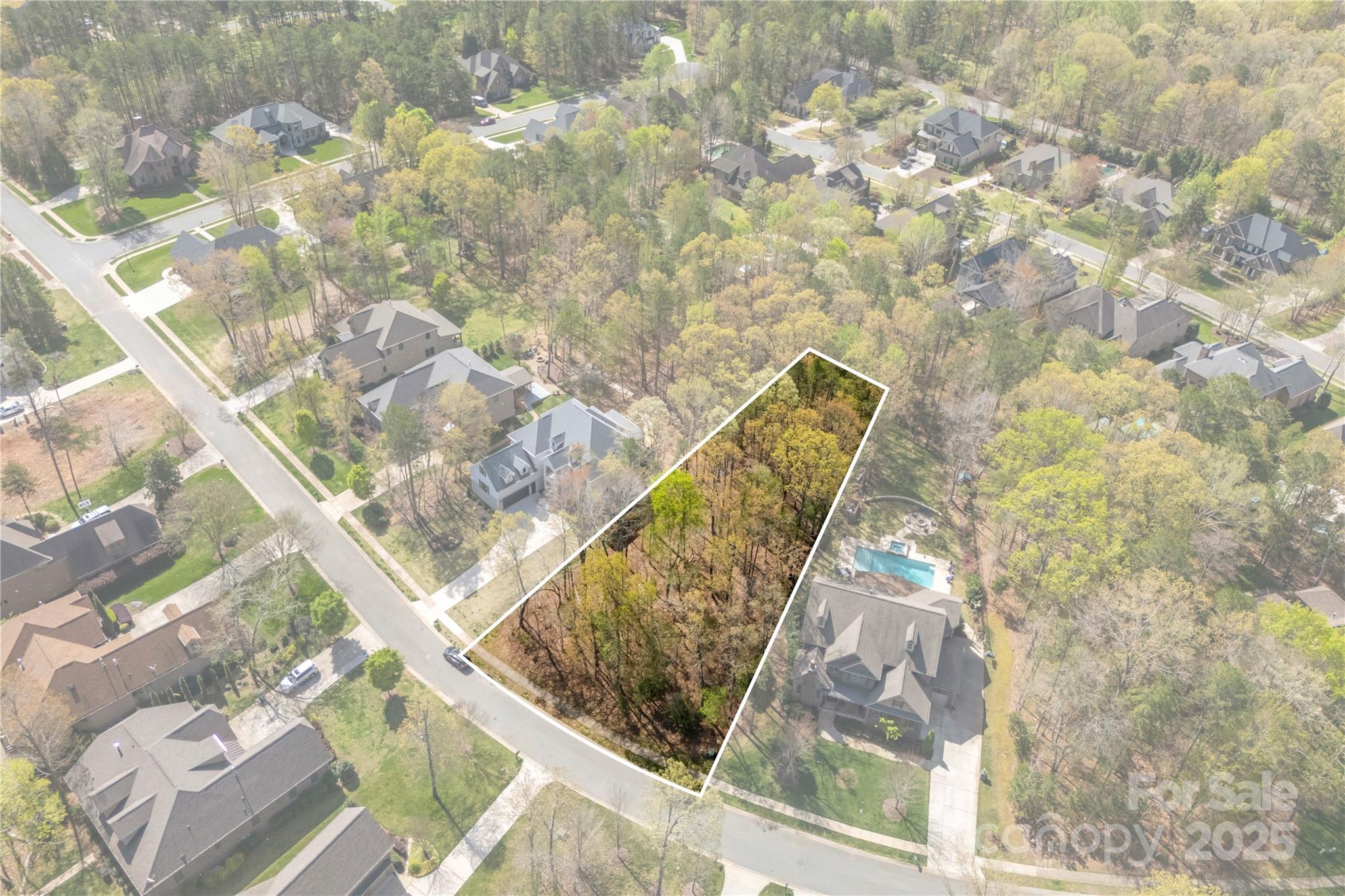 Anniston Grove - Land