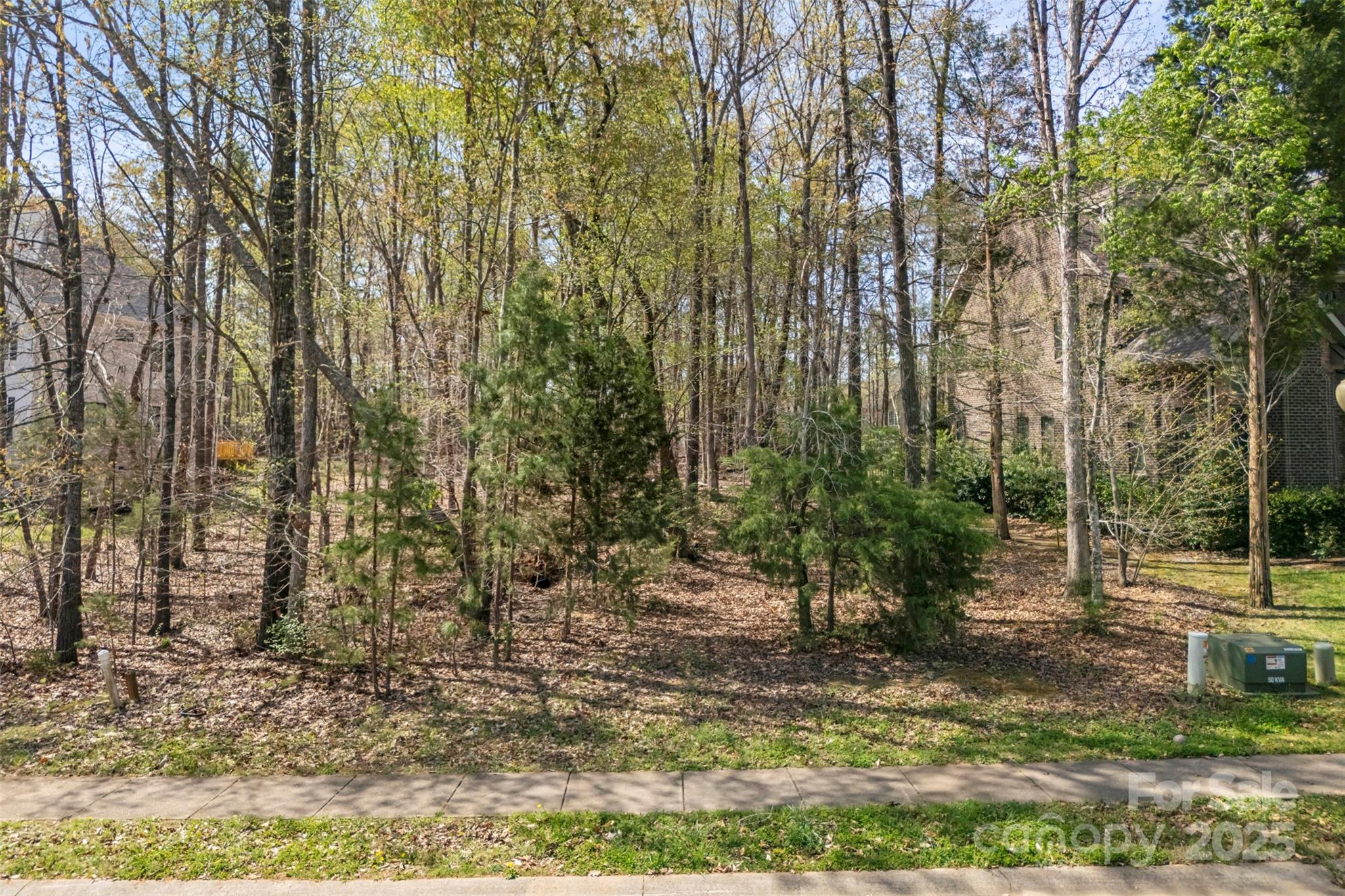 Anniston Grove - Land