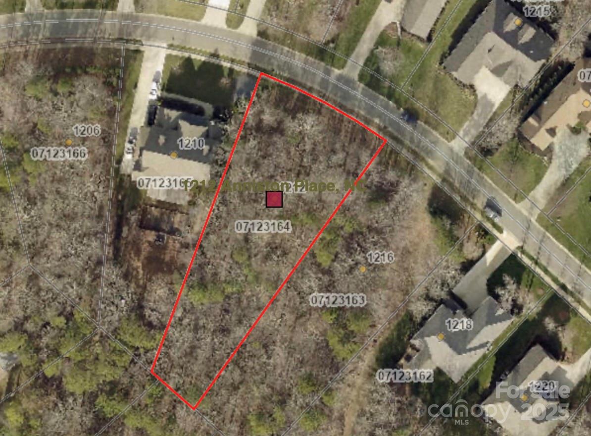 Anniston Grove - Land