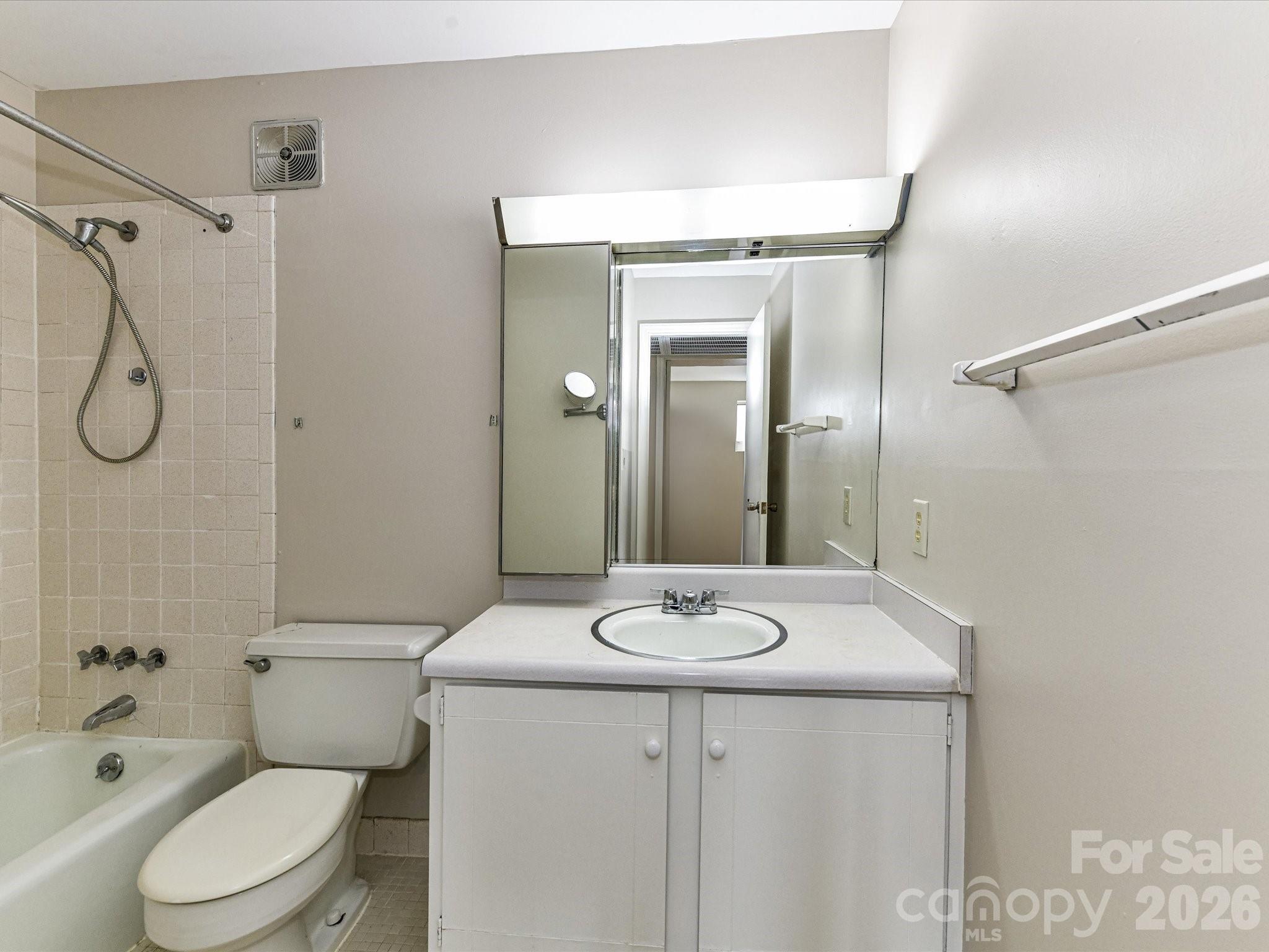 Charlotte House - Residential