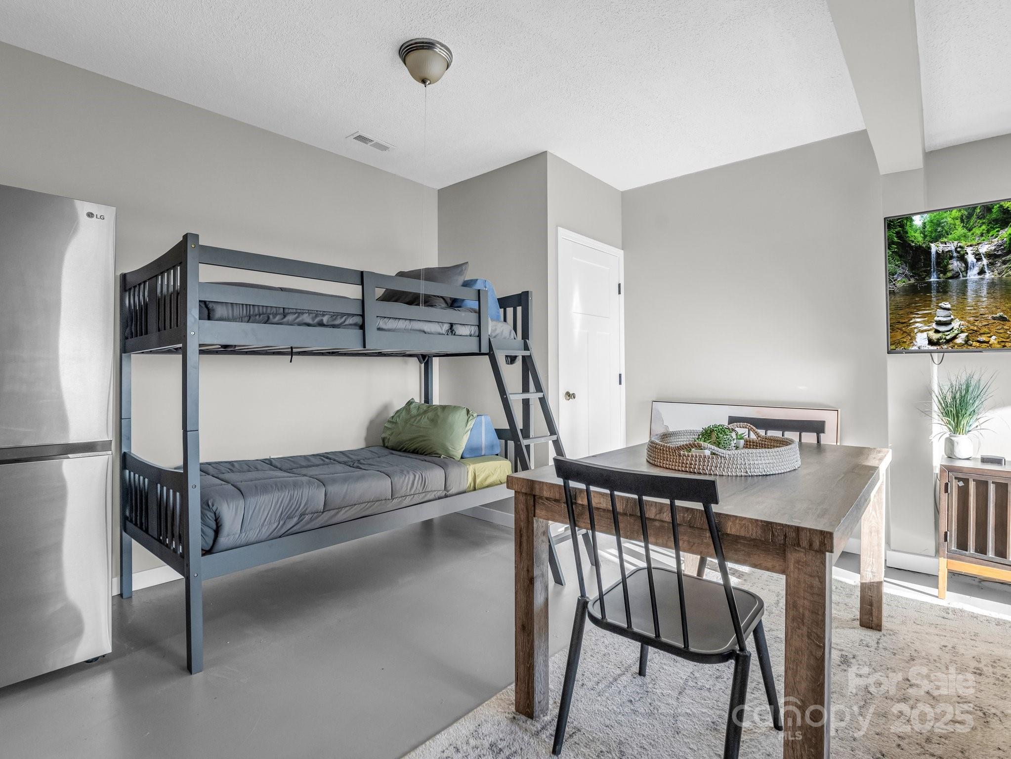 Mount Royal - Residential