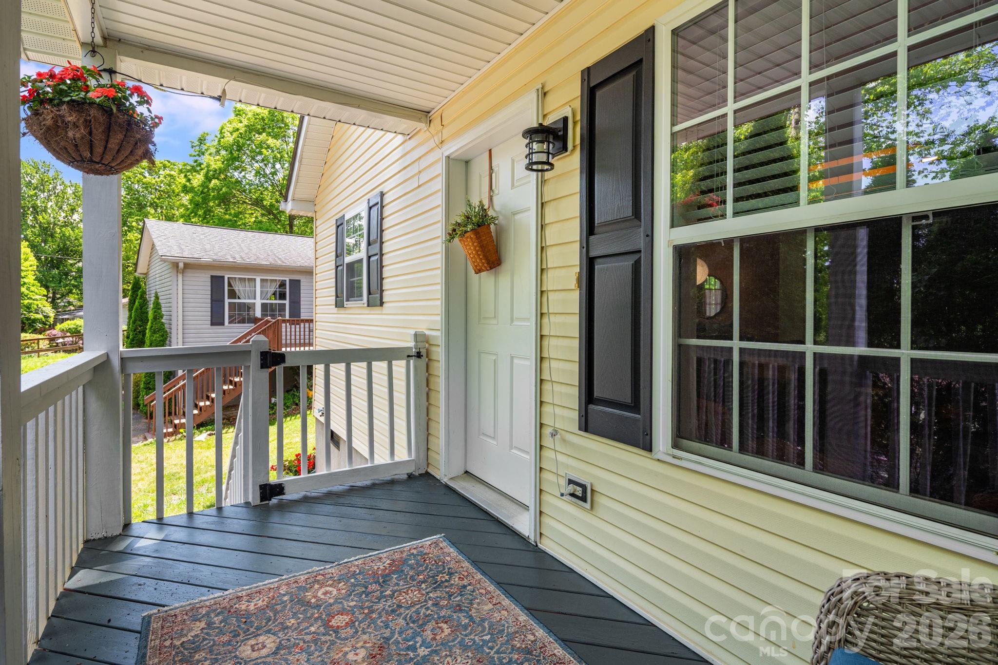 112 Shadowlawn Drive