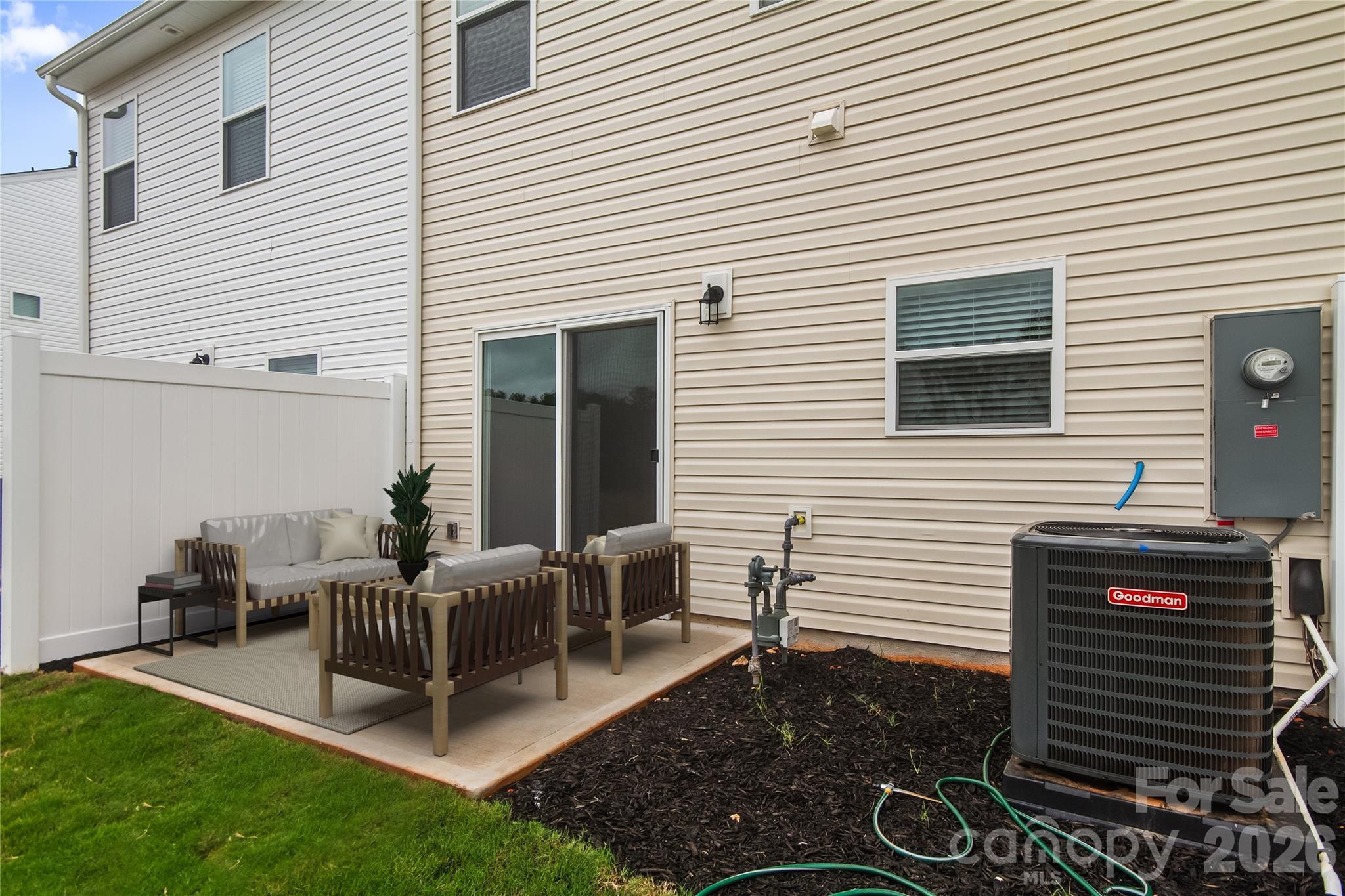 213 Shiplap Road