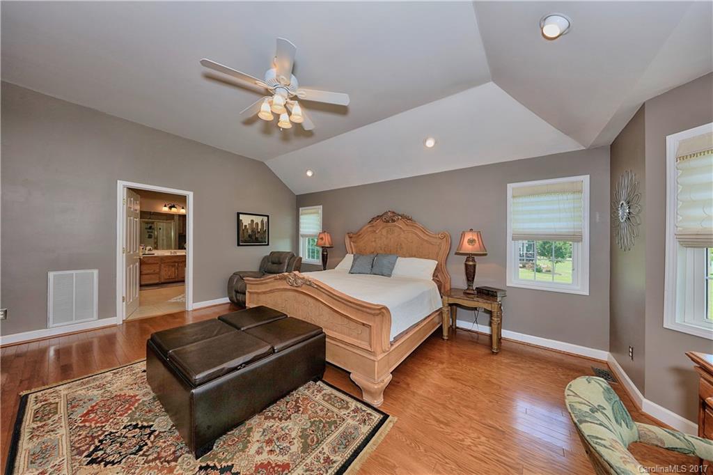 Sherwood Forest - Residential