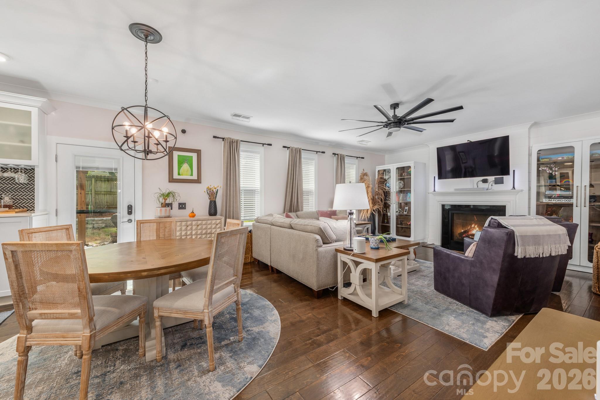 Plaza Heights - Residential