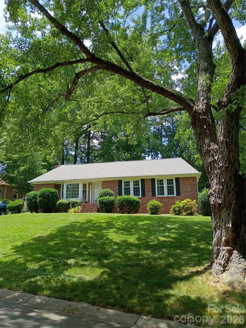 Photo of 5724 Telfair Road, Charlotte, NC 28210 (MLS # 4403380)