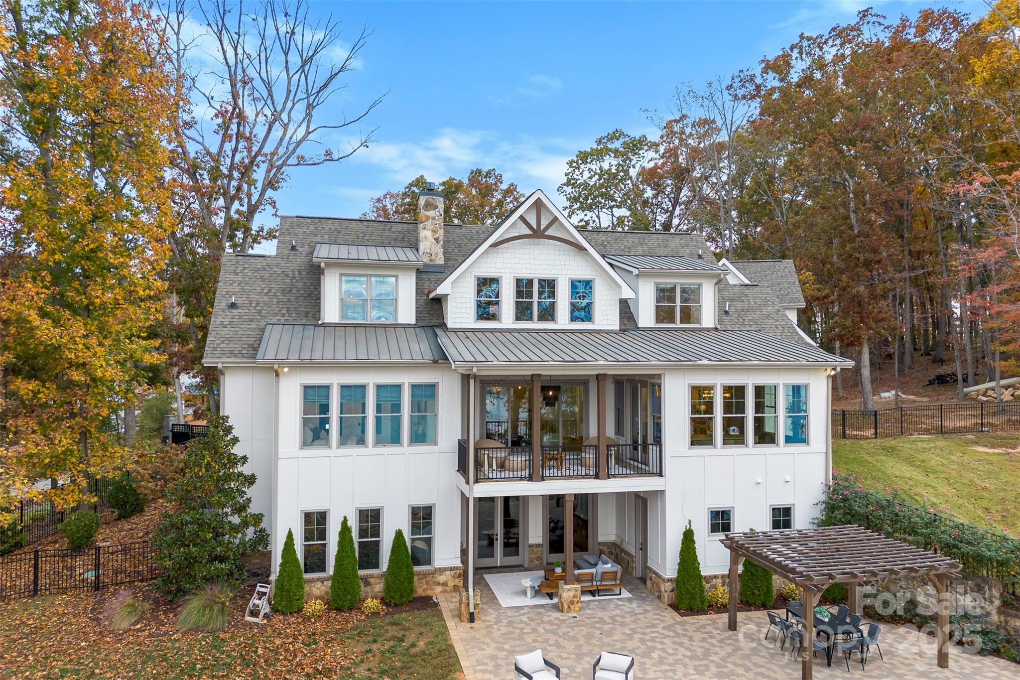 1037 Nutall Oak Lane