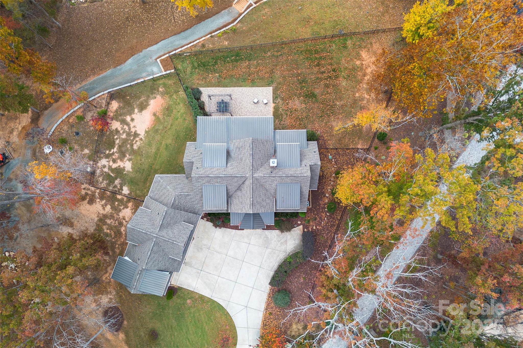 1037 Nutall Oak Lane