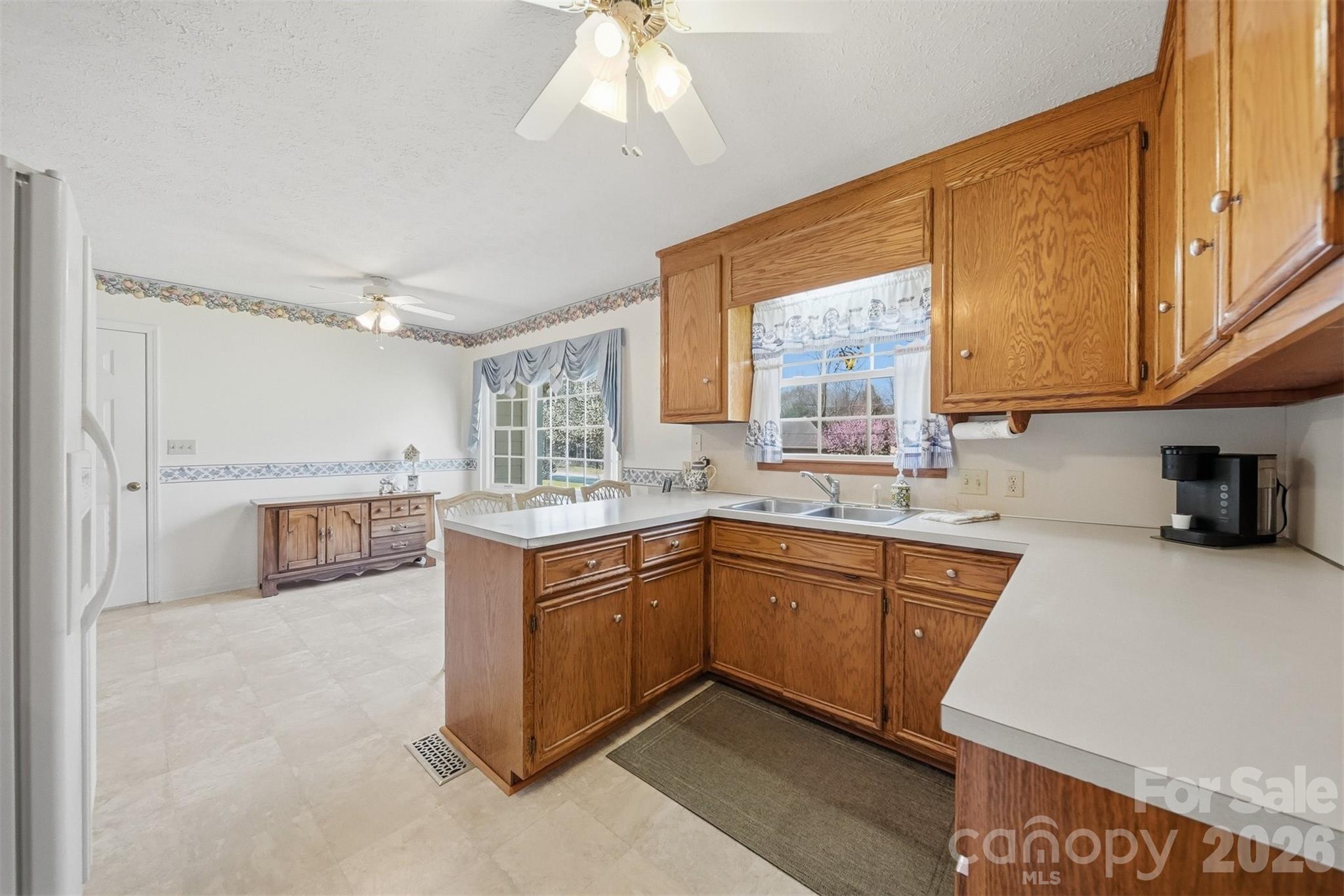 916 Plantation Drive