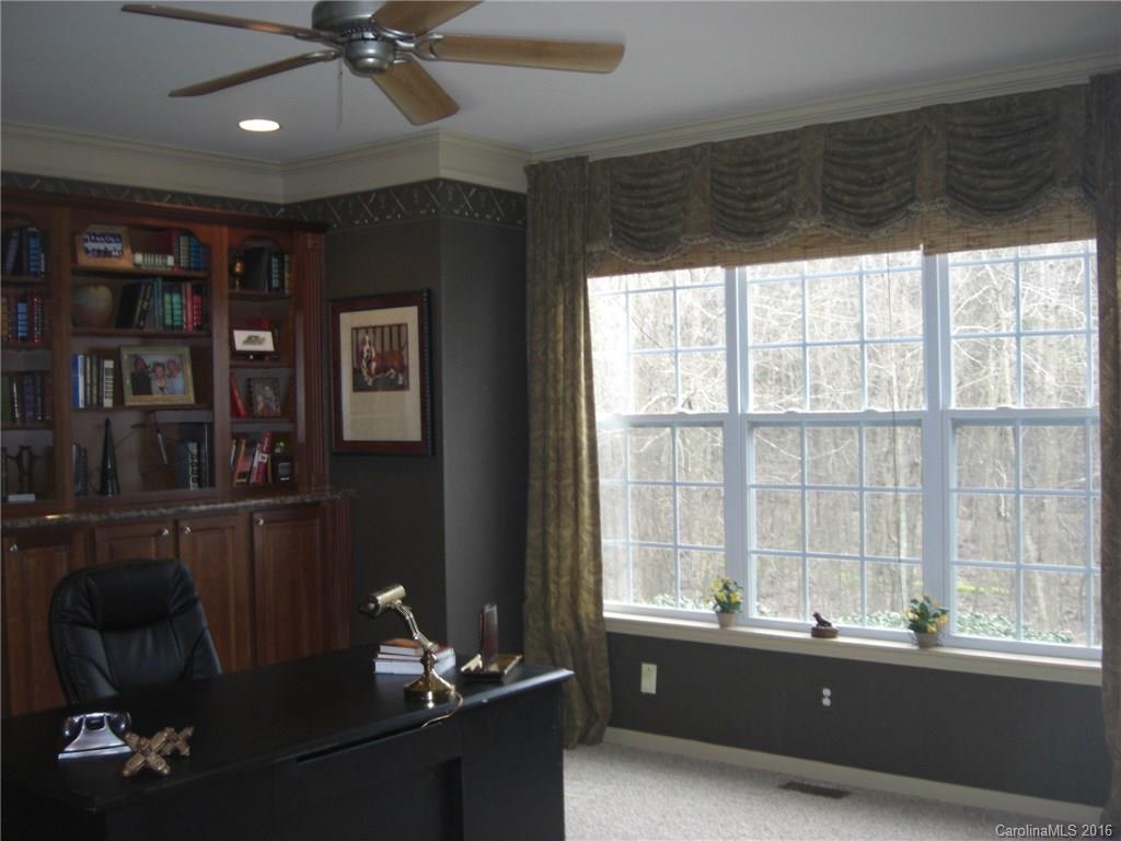 Hunter Oaks - Residential