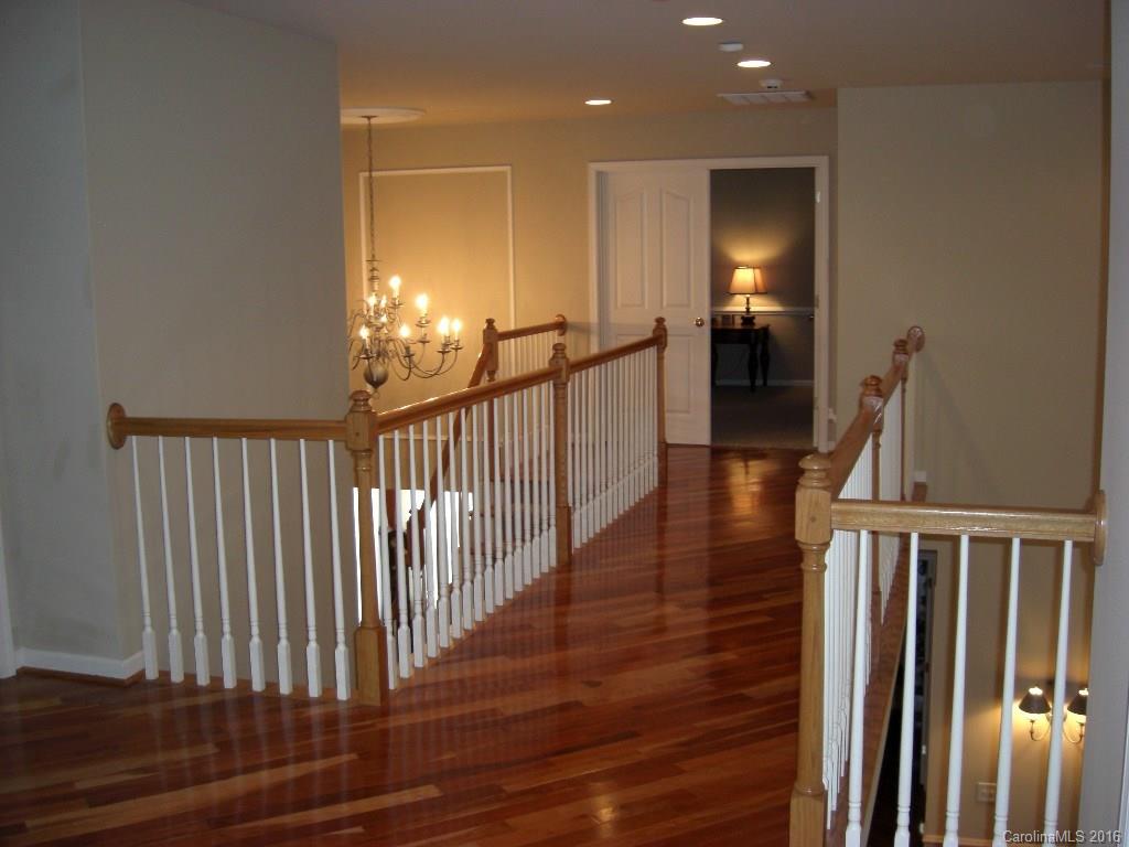 Hunter Oaks - Residential