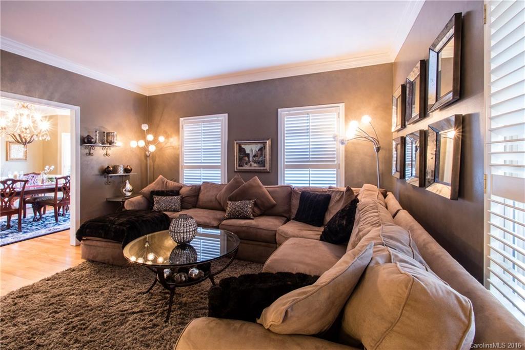 Mammoth Oaks - Residential